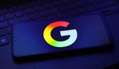 Google streckt Zeitplan: Software bleibt vorerst auf mobilen Geräten verfügbar