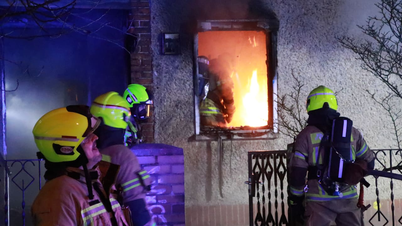 Berlin: Kind stirbt bei Feuer in Einfamilienhaus | Regional