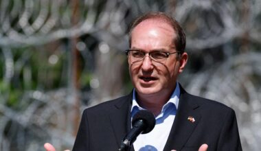 Hammer-Deal von Dobrindt: Athen und Rom nehmen illegale Migranten zurück | Politik