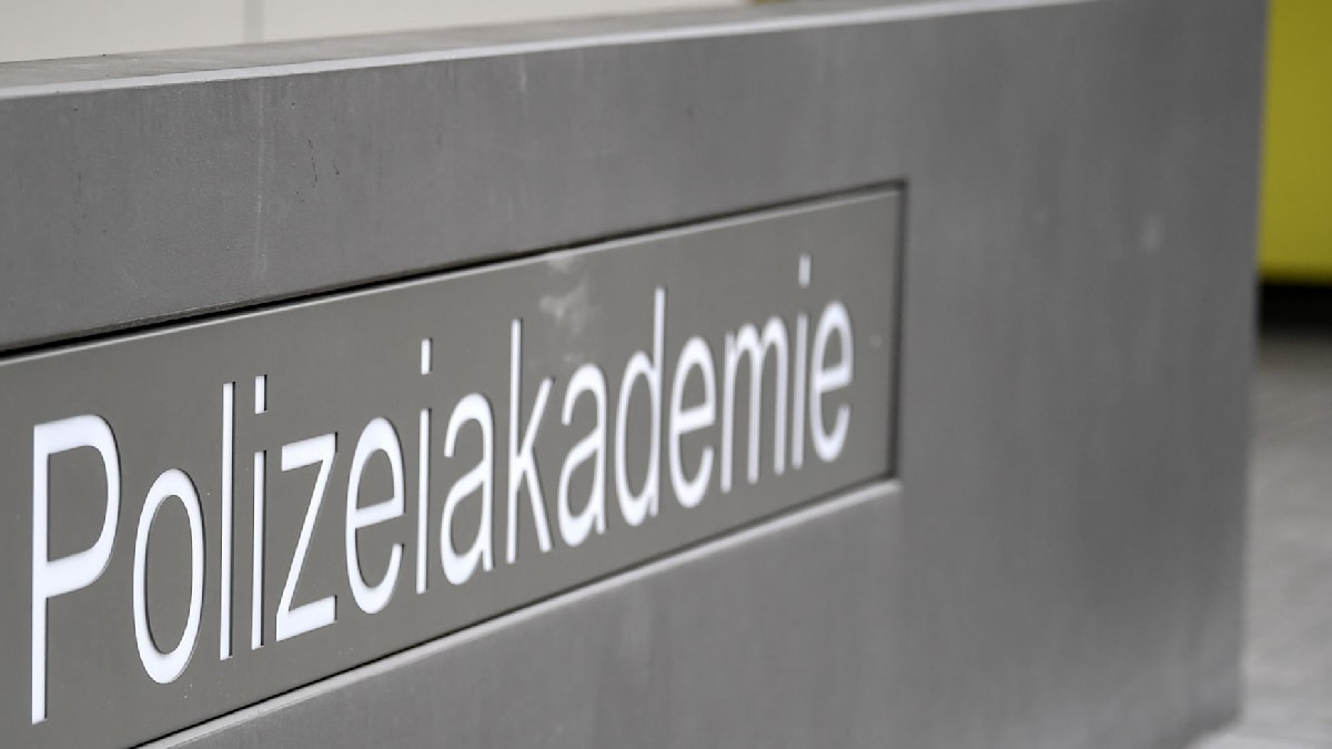 Schießtraining in Berlin: Polizisten klagen über Unwohlsein