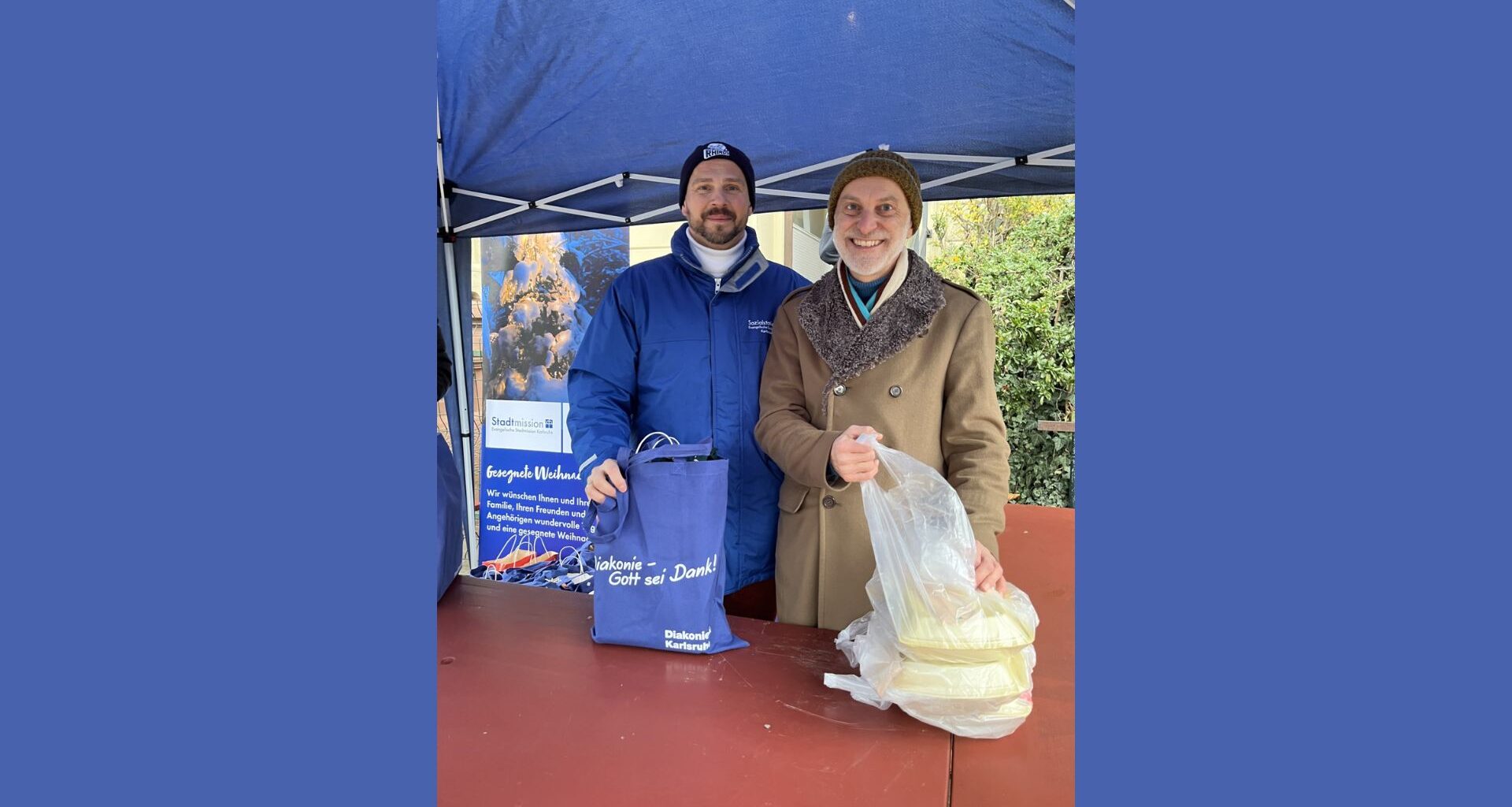 "Niemand muss hungrig sein": Erfolgreiche Essensausgabe an Heiligabend in Karlsruhe