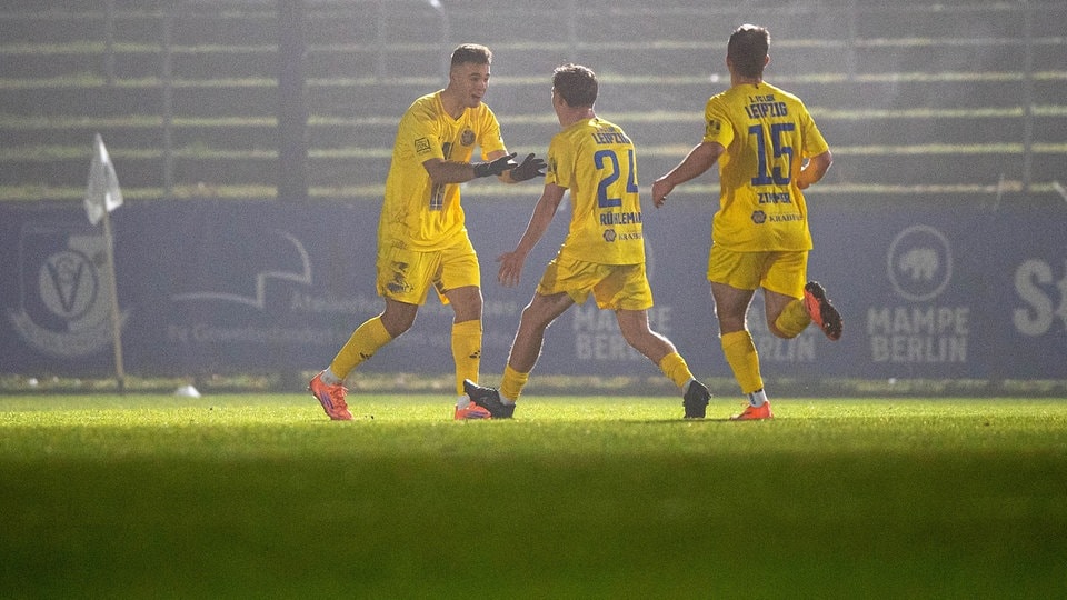 Regionalliga: Joker Adetula sichert Lok Leipzig späte drei Punkte in Altglienicke