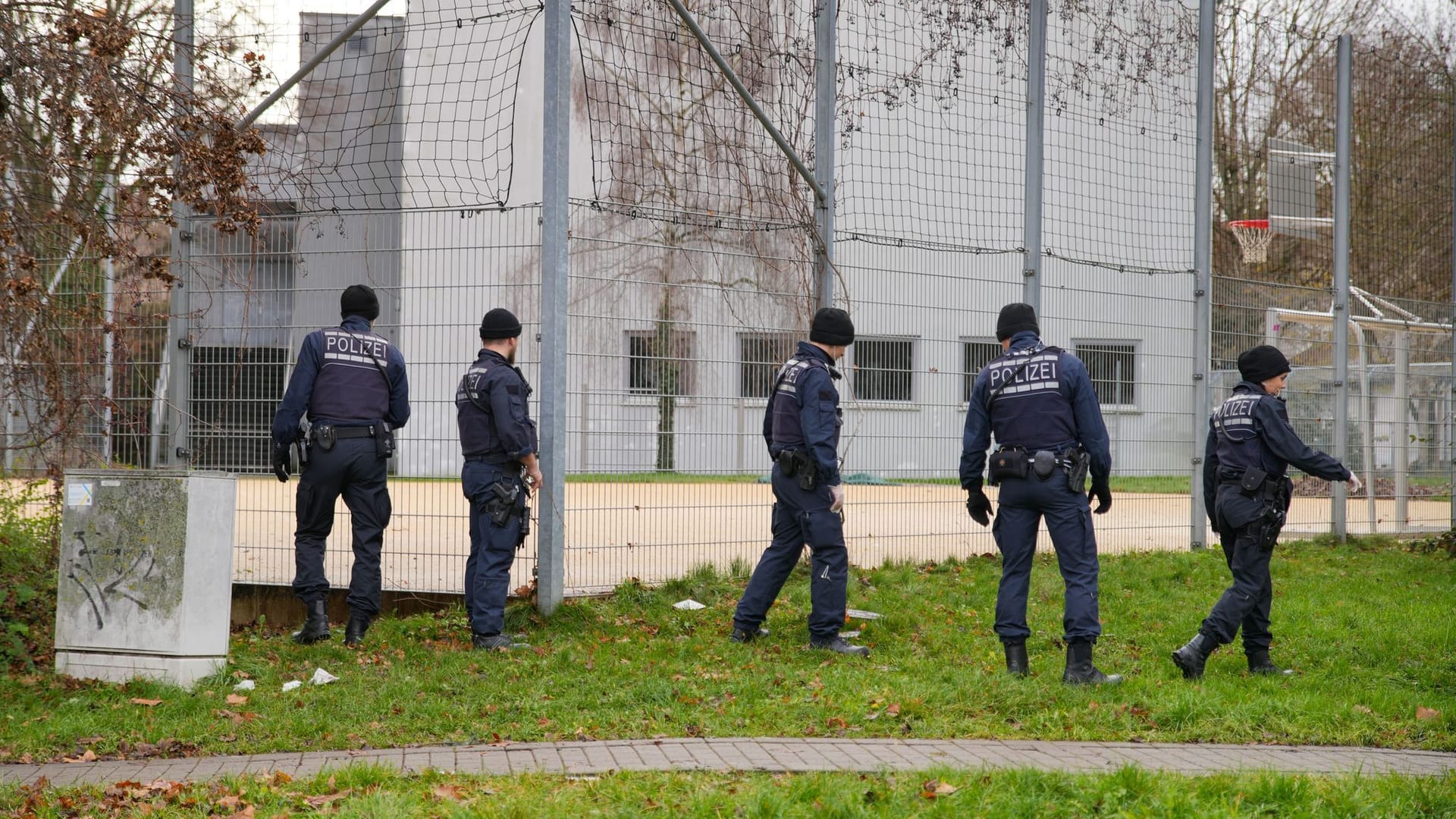 16-Jähriger auf Stuttgarter Spielplatz angeschossen