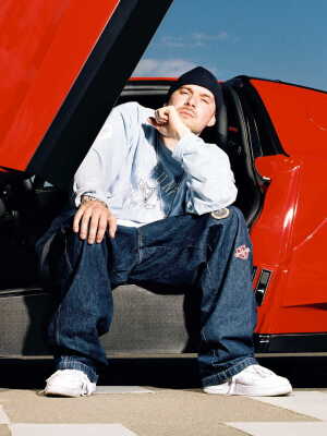 Tesla-Propaganda mit Kool Savas – laut.de – Seite 18/22