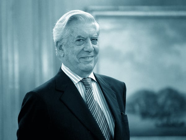 Der Literaturnobelpreistraeger Mario Vargas Llosa bei einer Audienz im spanischen Koenigspalast in Madrid am 11.05.2011 Literaturnobelpreistraeger Mario Vargas Llosa ist im Alter von 89 Jahren gestorben *** Nobel Laureate in Literature Mario Vargas Llosa at an audience in the Spanish Royal Palace in Madrid on 11 May 2011 Nobel Laureate in Literature Mario Vargas Llosa has died at the age of 89 PUBLICATIONxINxGERxSUIxAUTxONLY