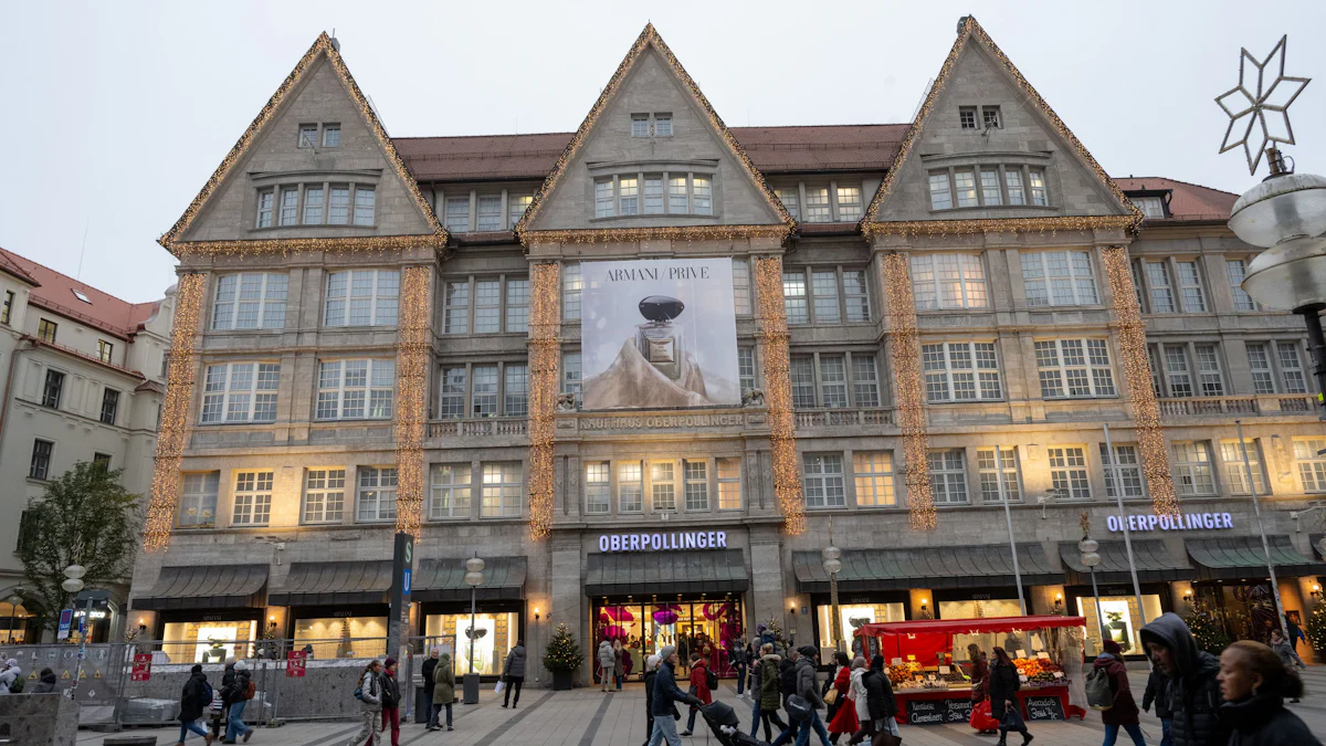 München: Investor Schwaiger kauft Oberpollinger-Gebäude in der Innenstadt - München