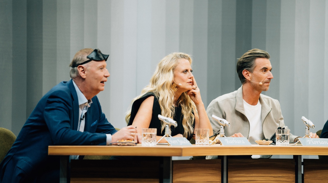 Barbara Schöneberger tritt beim ARD-Jahresrückblick in einem Quiz gegen Günther Jauch und Florian Silbereisen an.