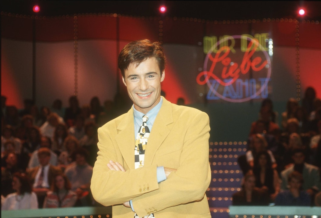 Moderator Kai Pflaume im Jahr 1993 in seiner Show "Nur die Liebe zählt".