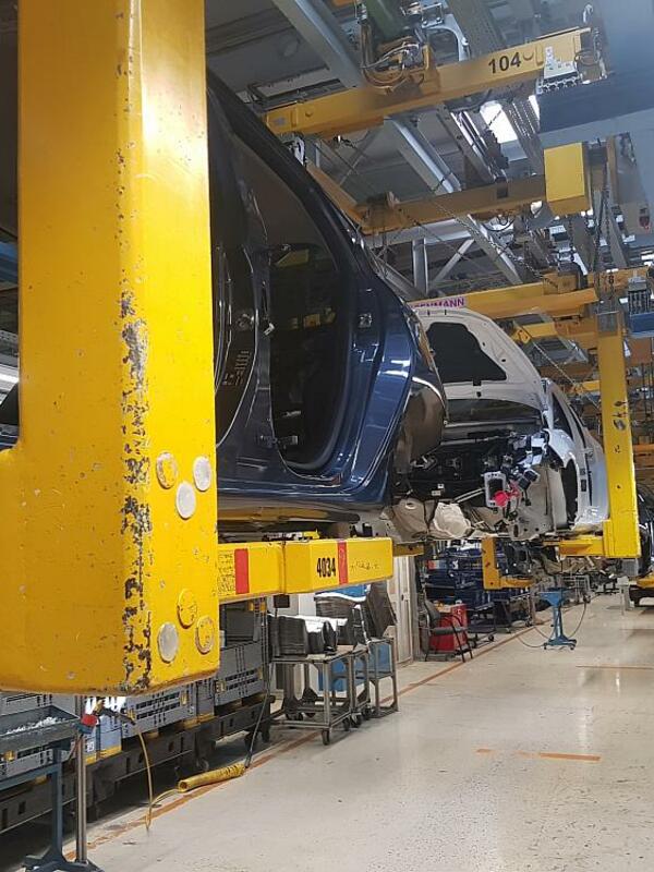 VDA-Präsidentin Hildegard Müller hat Deutschland und Europa zu einer engeren Zusammenarbeit mit Ch