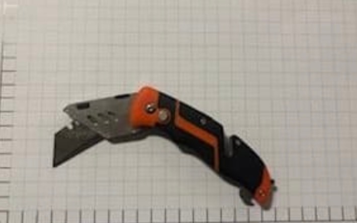 BPOL NRW: Bundespolizei stellt mehrere Messer und andere gefährliche Gegenstände sicher