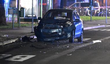Vier Verletzte in Gießen: Auto rast in Bushaltestelle | Regional