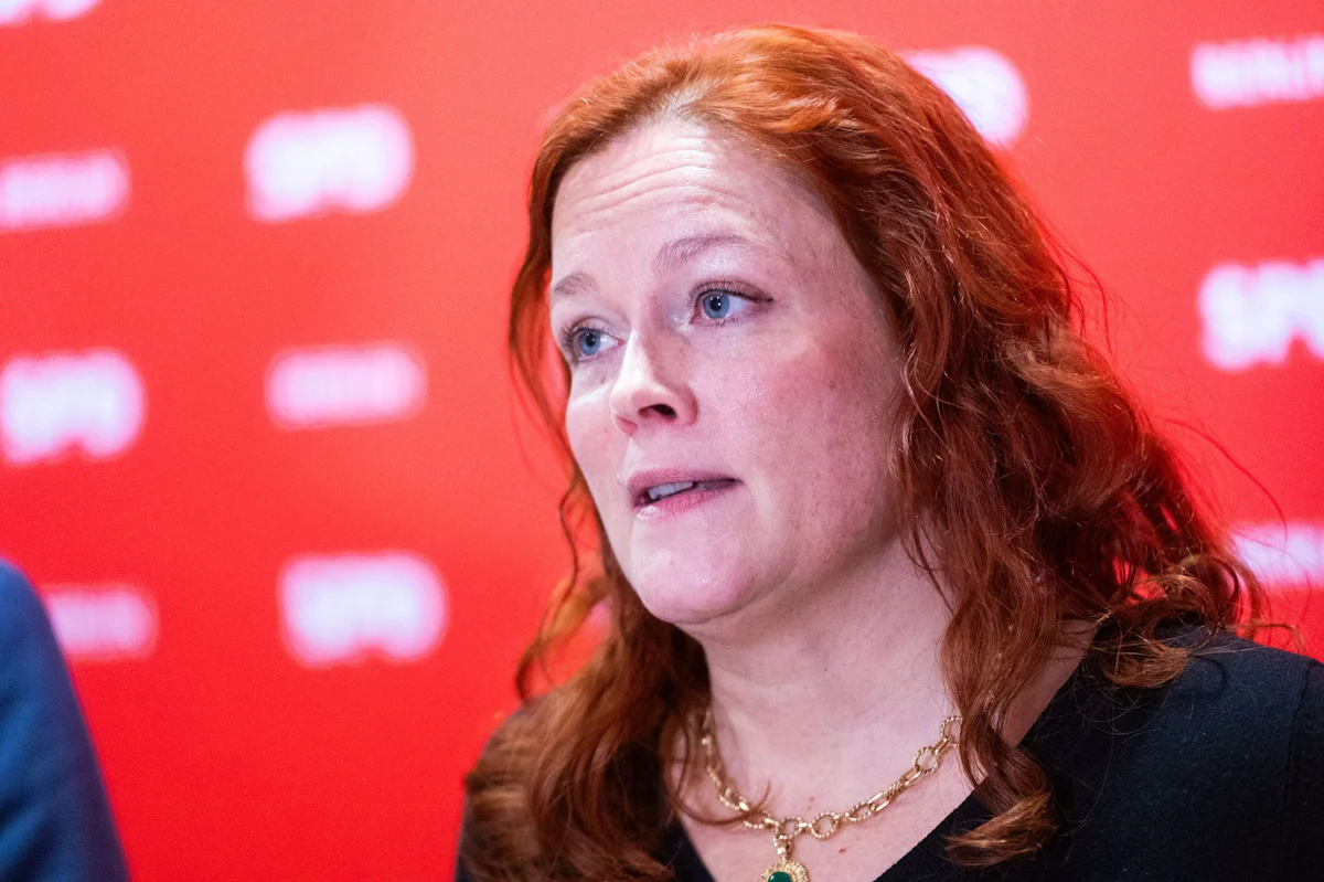 Parteien - Bettina König zur Berliner SPD-Landesvorsitzenden nominiert - Politik