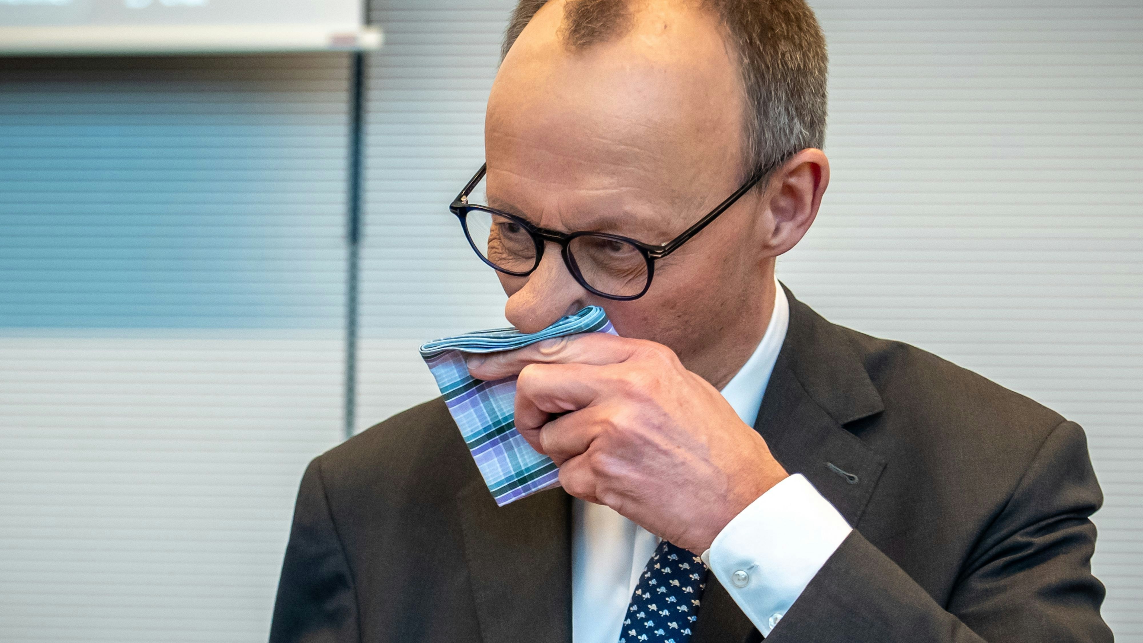 Friedrich Merz, Deutschlands Bundeskanzler, beschreibt seine Regierung als letzte Hoffnung der politischen Mitte