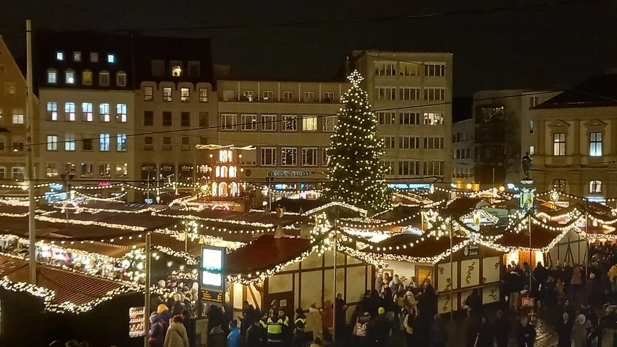 Warum machen Weihnachtsmärkte so früh zu?