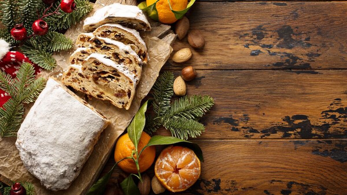 Warum im Aachener Dom jedes Jahr 500 Christstollen lagern