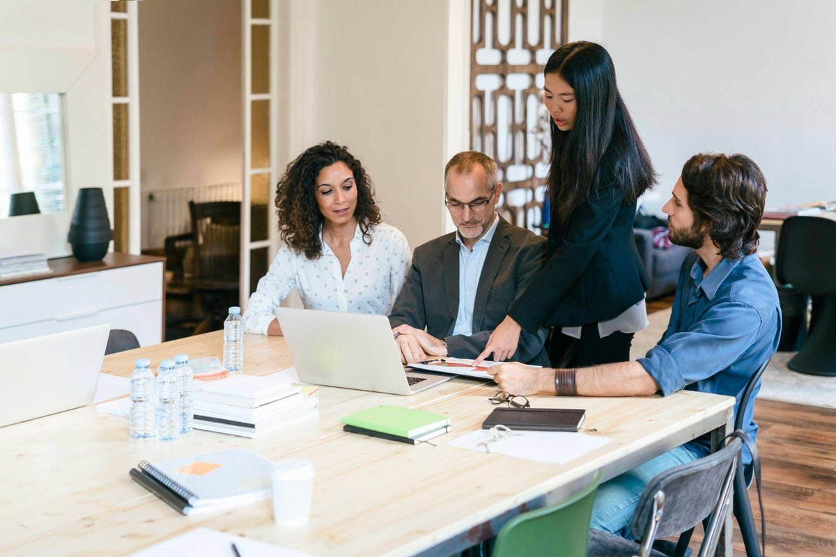 Köln | Alternative Gremien: Was Mitarbeiterräte leisten können