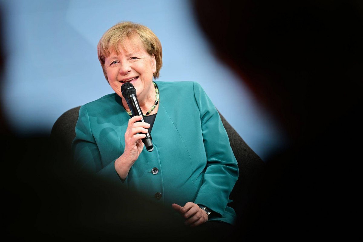 Berlin | Merkel: Mache «Raute» eigentlich nicht mehr