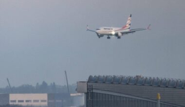 Berlin | Charterflug bringt 160 Afghanen nach Berlin