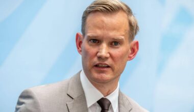 Berlin | Drogenbeauftragter Streeck zu Silvester: «Kenne dein Limit»