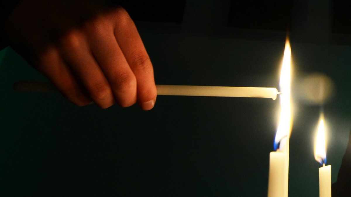 und-Leben.de - Diese Menschen mussten wir 2025 gehen lassen