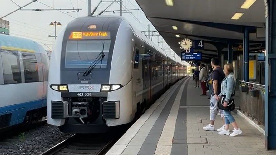 Betrunkener Lokführer im RE6 von Bielefeld nach Köln: Wir fahren mit!