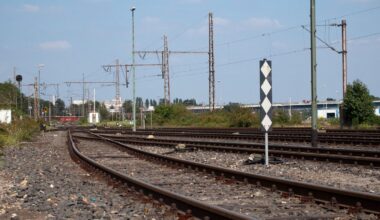 Neubau Bahnstrecken Bielefeld-Hannover: zwei Strecken in engster Auswahl