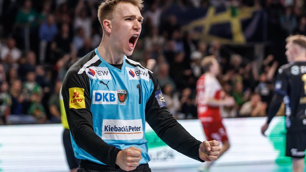 Füchse Berlin gewinnen gegen Göppingen und binden DHB-Profis