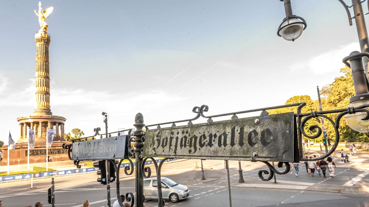 Hofjägerallee in Berlin wird am 9. Mai nach Helmut Kohl benannt | Regional