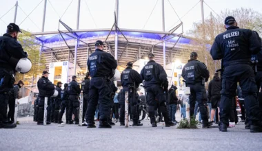 Nordderby am Sonntag: Hamburger Polizei will Fangruppen trennen