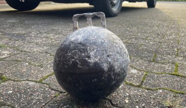 Am Strand von Amrum gefunden: Mann bohrt Boje an und verbrennt sich schwer | News