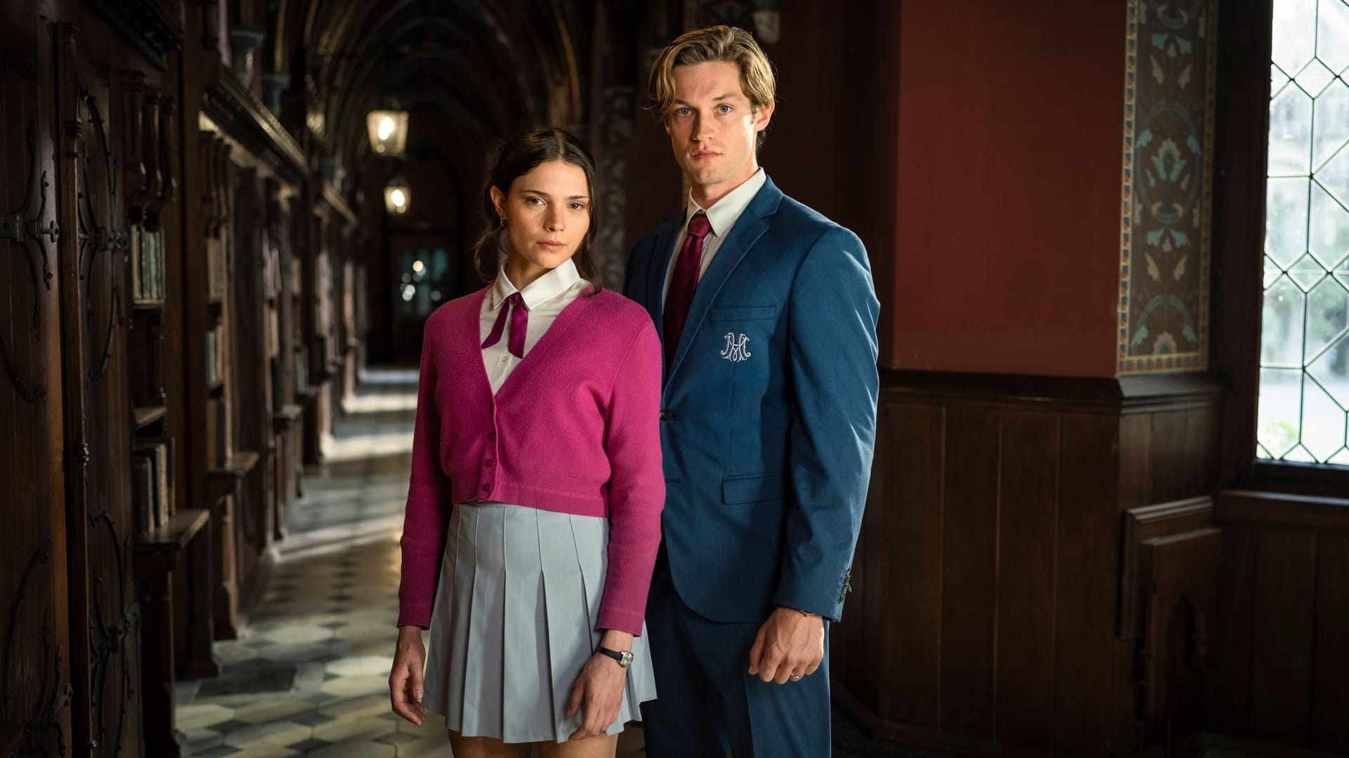 Die "Maxton Hall"-Stars Harriet Herbig-Matten und Damian Hardung: Im November erschien die zweite Staffel der Erfolgsserie. Die "Maxton Hall"-Stars Harriet Herbig-Matten und Damian Hardung: Im November erschien die zweite Staffel der Erfolgsserie.