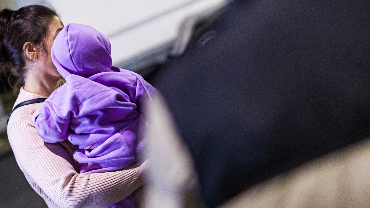 Wieder Charterflug mit Afghanen gelandet – EKD nutzt Kollekte für Aufnahmeklagen