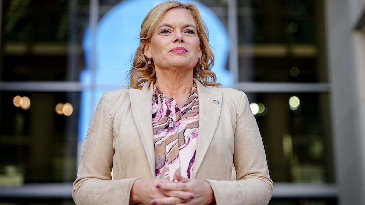 Bundestagspräsidentin: Klöckner fordert für Bundestag Ausschluss von Mitarbeitern wegen Sicherheitsbedenken