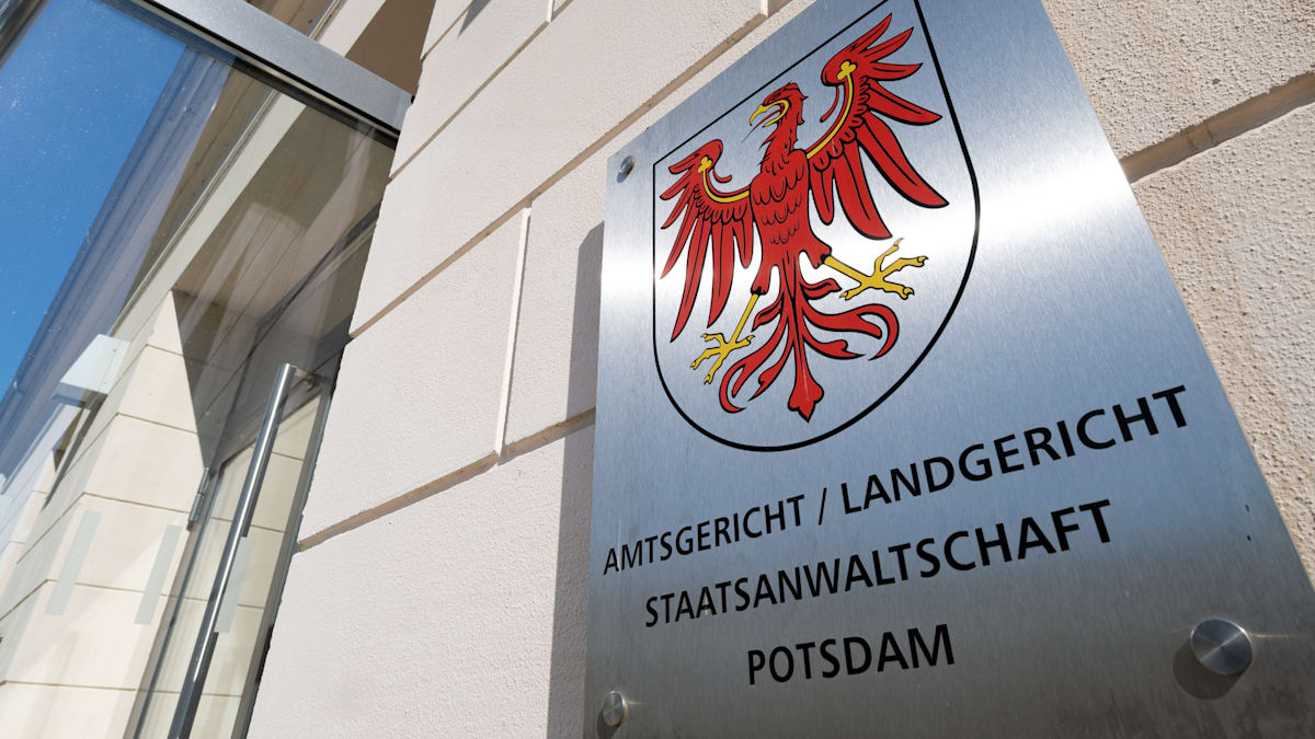 Brandenburg: Kind soll in Maßregelvollzug von Straftäter missbraucht worden sein − Ministerium zieht Konsequenzen