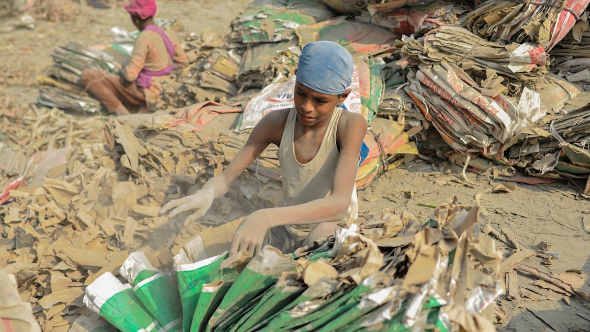 Menschenrechts-Schutz: „Letzter Nagel im Sarg des EU-Lieferkettengesetzes“ – Brüssel schwächt Vorgaben ab