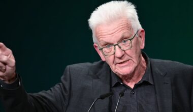 Grünen-Parteitag: „Endlich elende Antriebsdebatte beenden“, fordert Kretschmann
