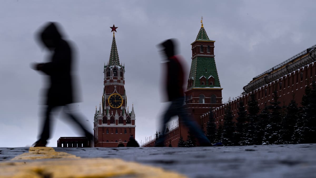 Ukraine-Krieg ++ Mehrheit der Russen erwartet 2026 laut staatlicher Umfrage Kriegsende +++