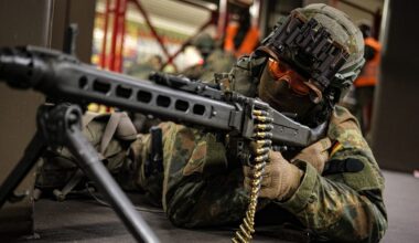 Bundeswehr: Unbekannte stehlen 20.000 Schuss Munition aus Laster