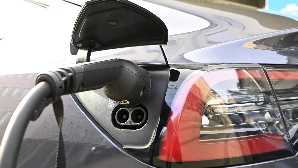 Warum ein Augsburger deshalb kein E-Auto kauft