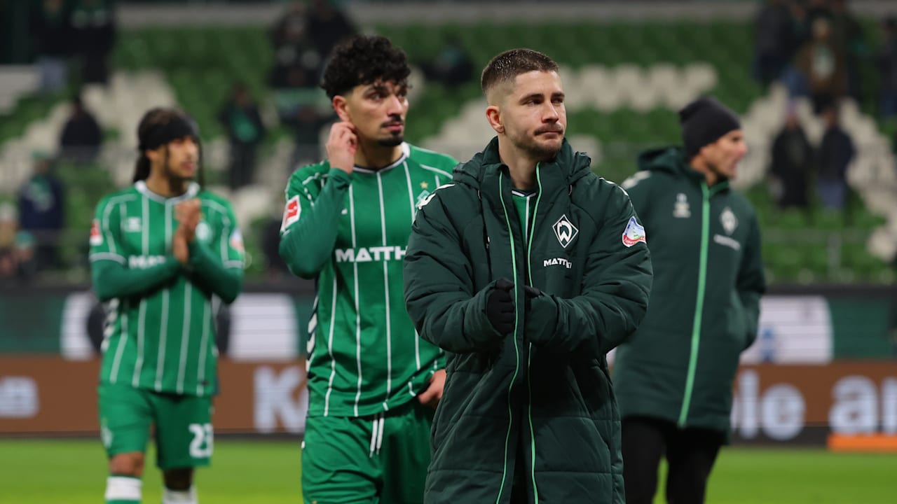 Fans pfeifen, Spieler sind ratlos: Werder Bremen schmiert ab | Sport