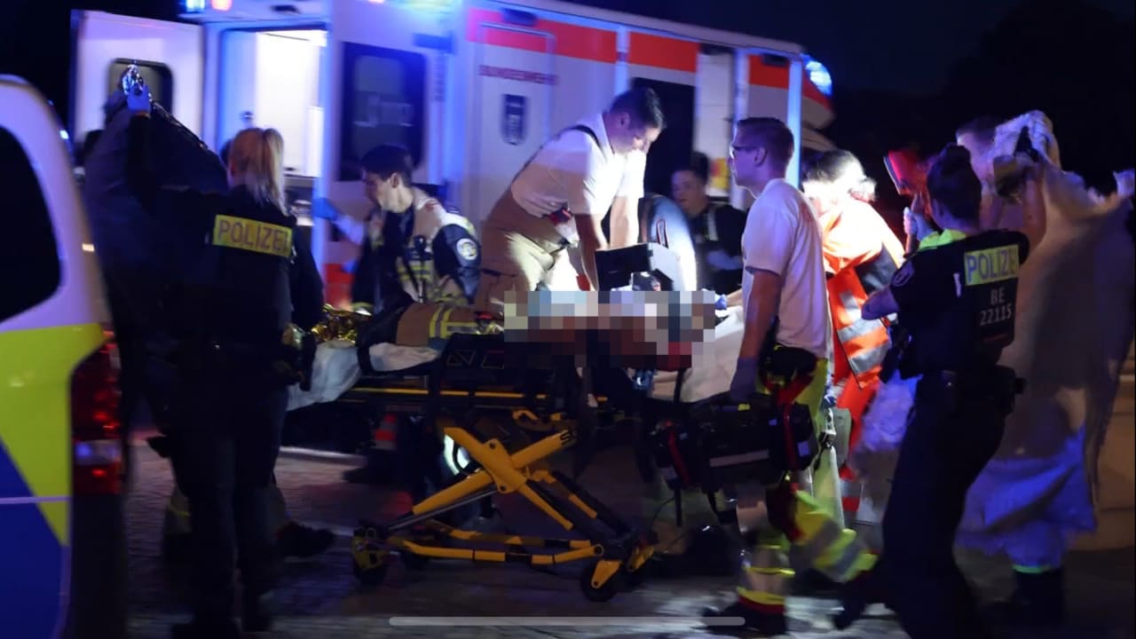 Syrer (20) in Berlin erstochen: 8 Tatverdächtige festgenommen | Regional