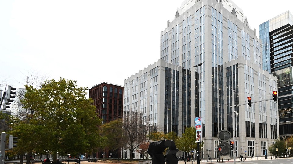 Ukraine-News: Russland verklagt Euroclear wegen eingefrorener Vermögen