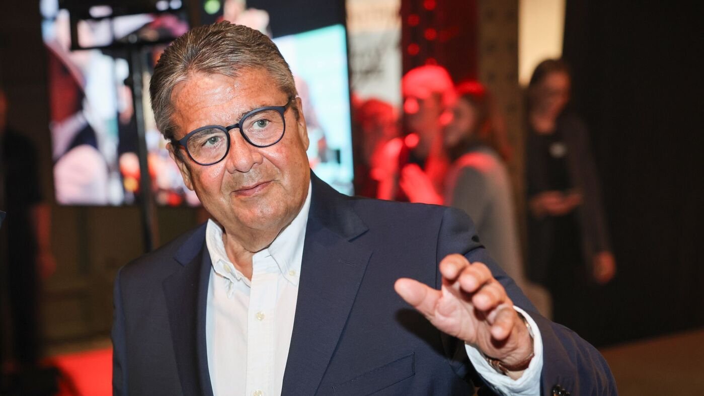 Ex-Parteichef Gabriel fordert Rückbesinnung von der SPD