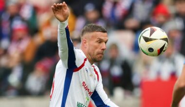 1. FC Köln: Erst Meister, dann FC?: Bosse wollen Treffen mit Lukas Podolski | Sport