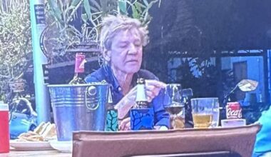 Ernst August im sonnigen Thailand: Drinks am Strand! | Unterhaltung