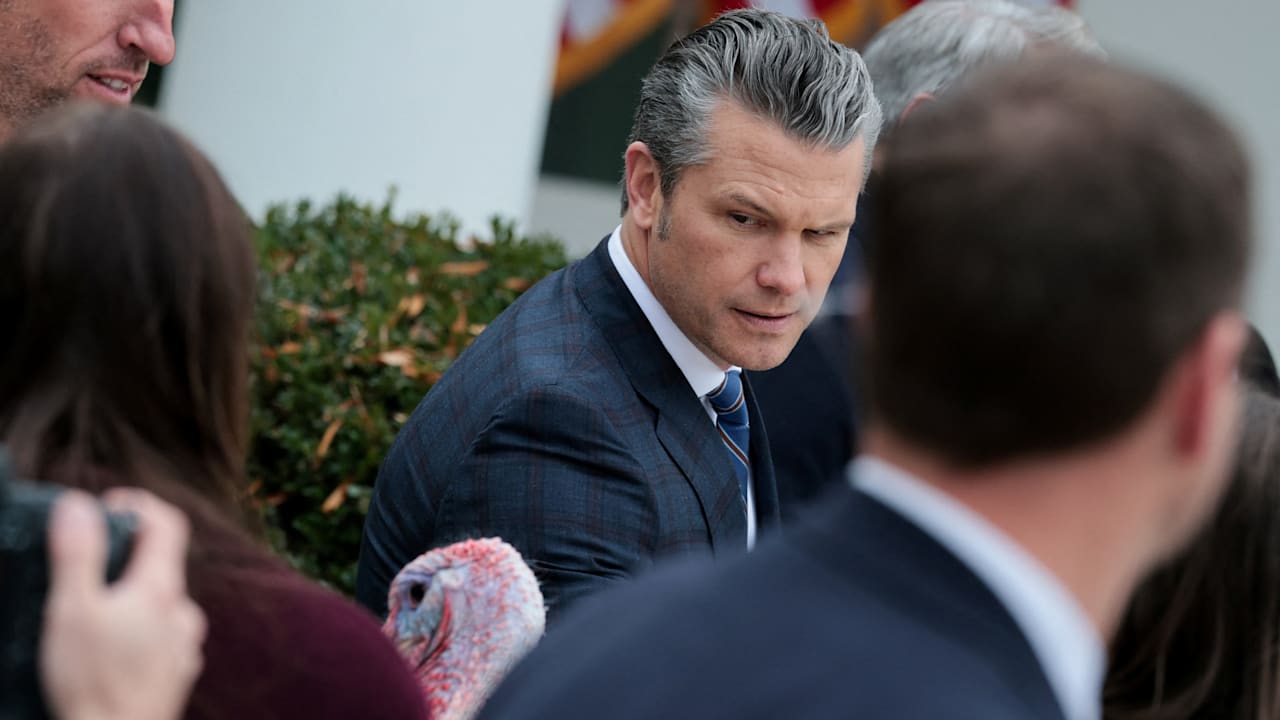 Pentagon-Skandal: Hegseth gibt Befehl für Luftschlag | Politik
