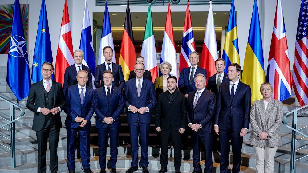 Am Abend kamen europäische Staats- und Regierungschefs im Kanzleramt mit Merz, Selenskyj und Vertretern der US-Verhandlungsdelegation zusammen.