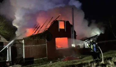 Witzeeze: Mann kann brennendes Haus nicht verlassen und stirbt