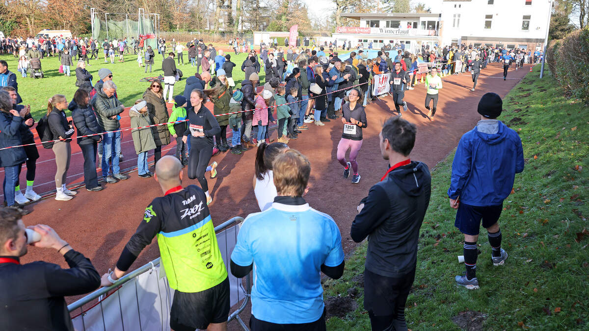 Der Zieleinlauf des Winterlaufs findet – wie im Vorjahr – auf dem ATG-Sportplatz am Chorusberg statt.