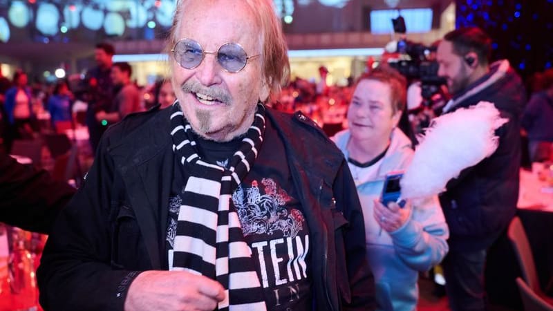 Frank Zander feiert in diesem Jahr schon zum 31. Mal die Weihnachtsfeier für Obdachlose in Berlin.